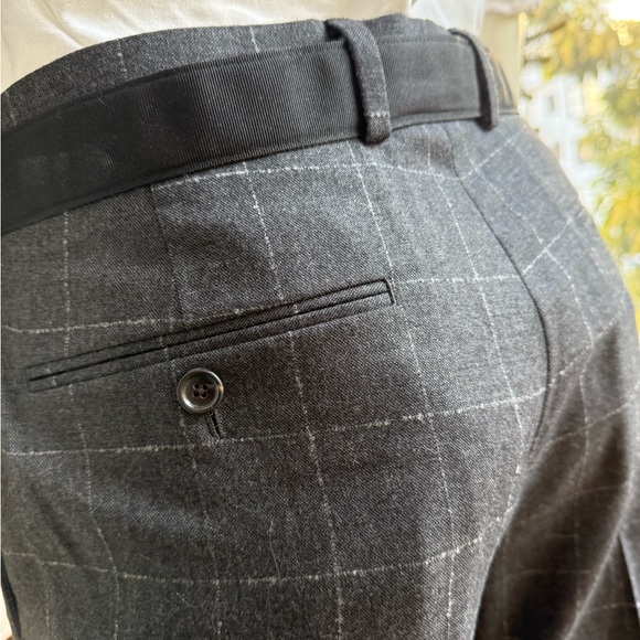 J. Crew Gray Plaid Men's Dress Pants - Picture 3 of 8